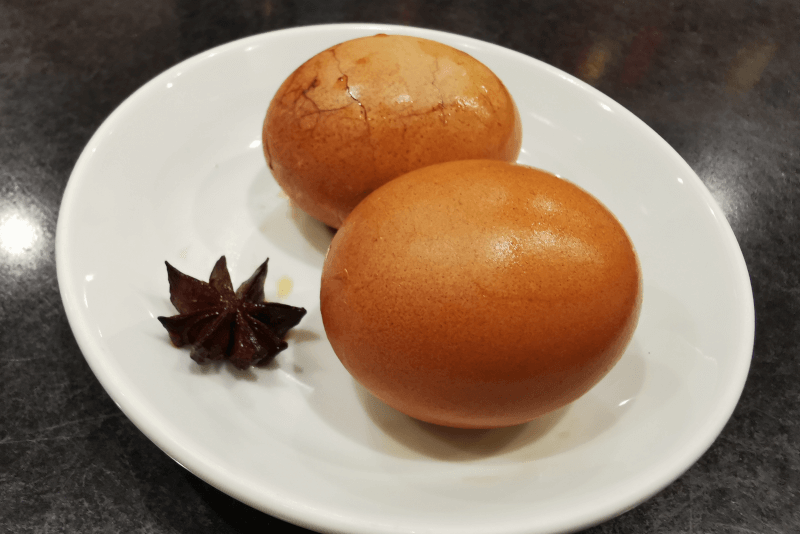 お茶の煮卵（茶蛋） - 本場の中国料理 鑫福 （シンフク）さん 訪問記【大阪 島之内】